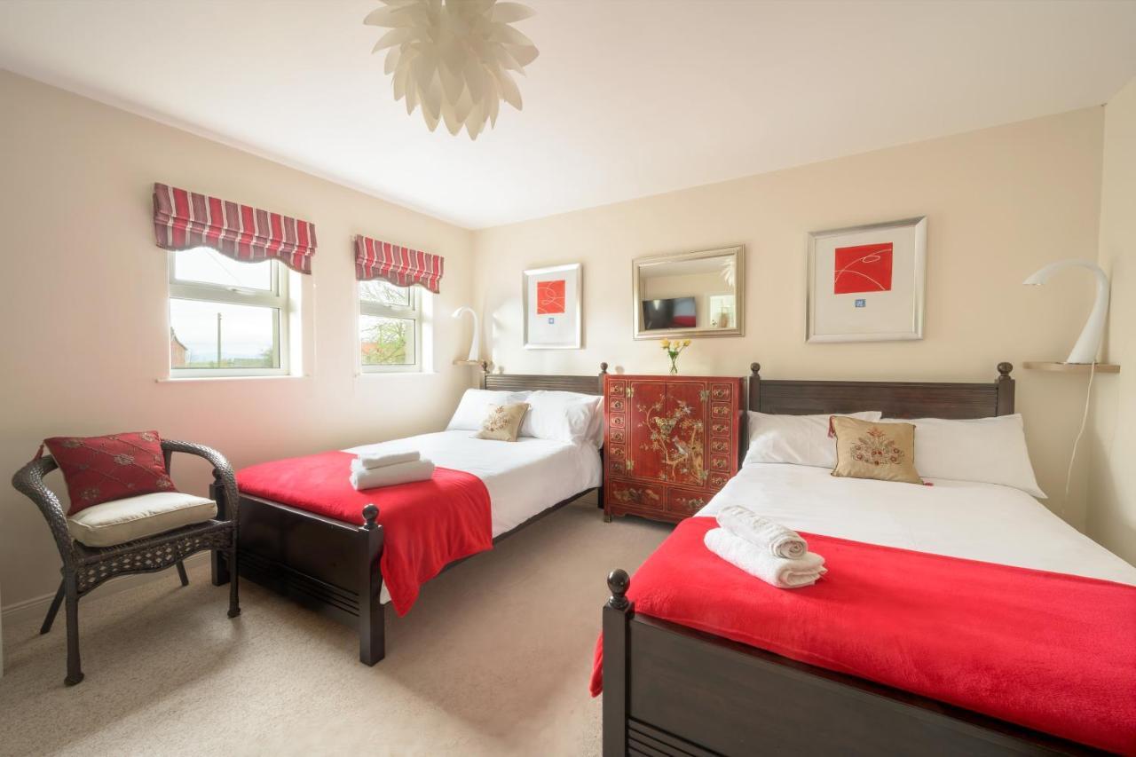 Willow House Bed&Breakfast&Orchard Studios Self Catering Limavady Exterior foto